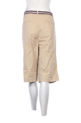 Дамски къс панталон Hampton Republic, Размер XXL, Цвят Бежов, Цена 72,00 лв.