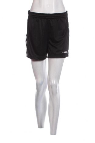 Γυναικείο κοντό παντελόνι Hummel, Μέγεθος M, Χρώμα Μαύρο, Τιμή 11,13 €