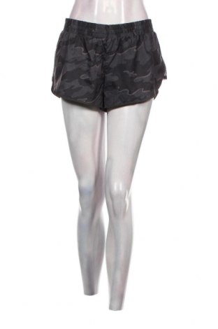 Γυναικείο κοντό παντελόνι Ivy Park, Μέγεθος M, Χρώμα Μαύρο, Τιμή 13,51 €