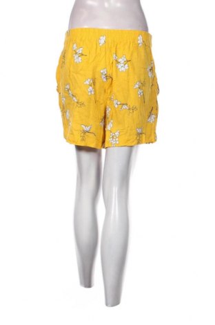 Дамски къс панталон Jacqueline De Yong, Размер L, Цвят Многоцветен, Цена 7,60 лв.