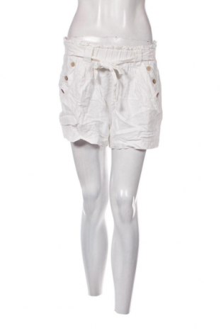 Дамски къс панталон Joe Benbasset, Размер L, Цвят Бял, Цена 8,55 лв.