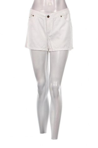 Дамски къс панталон John F. Gee, Размер M, Цвят Бял, Цена 9,78 лв.
