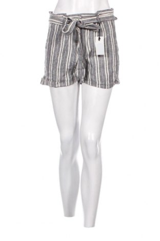 Дамски къс панталон Lager 157, Размер M, Цвят Многоцветен, Цена 12,40 лв.