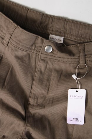 Дамски къс панталон Lascana, Размер XL, Цвят Зелен, Цена 31,00 лв.
