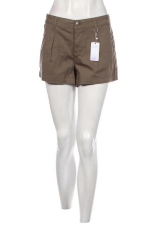 Дамски къс панталон Lascana, Размер XL, Цвят Зелен, Цена 13,64 лв.