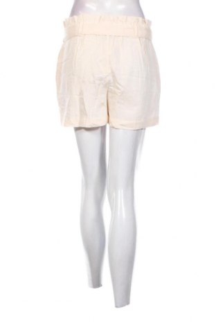 Дамски къс панталон Lascana, Размер M, Цвят Екрю, Цена 13,95 лв.