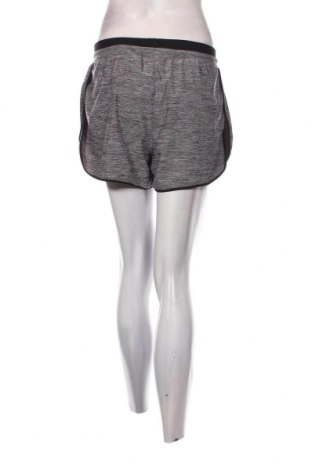 Pantaloni scurți de femei Layer 8, Mărime L, Culoare Gri, Preț 62,50 Lei
