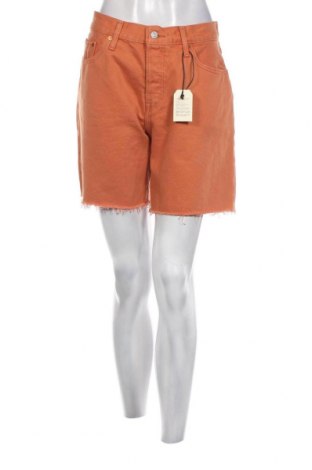 Дамски къс панталон Levi's, Размер M, Цвят Оранжев, Цена 76,00 лв.