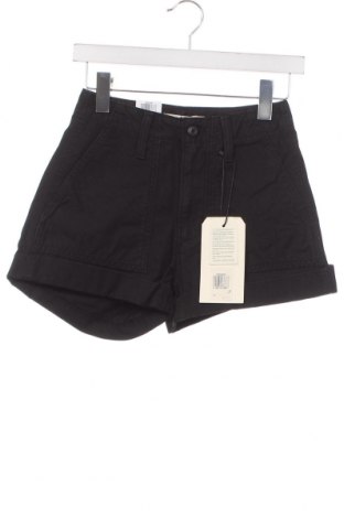 Дамски къс панталон Levi's, Размер XS, Цвят Черен, Цена 51,00 лв.