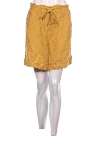 Дамски къс панталон Lindex, Размер XL, Цвят Жълт, Цена 19,00 лв.