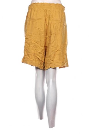Дамски къс панталон Lindex, Размер XL, Цвят Жълт, Цена 19,00 лв.