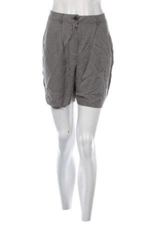 Pantaloni scurți de femei Lounge Nine, Mărime XS, Culoare Gri, Preț 44,74 Lei