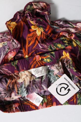 Γυναικείο κοντό παντελόνι Love To Lounge, Μέγεθος M, Χρώμα Πολύχρωμο, Τιμή 2,94 €
