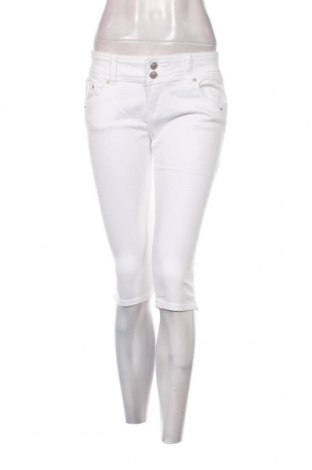 Γυναικείο κοντό παντελόνι Ltb, Μέγεθος M, Χρώμα Λευκό, Τιμή 18,18 €