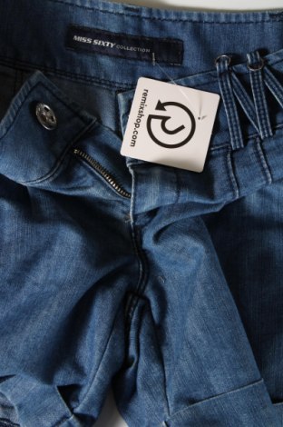 Pantaloni scurți de femei Miss Sixty, Mărime S, Culoare Albastru, Preț 81,63 Lei
