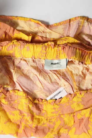 Дамски къс панталон Moves by Minimum, Размер M, Цвят Жълт, Цена 14,28 лв.