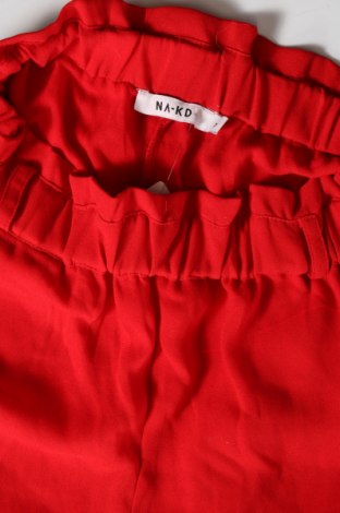 Дамски къс панталон NA-KD, Размер M, Цвят Червен, Цена 10,08 лв.