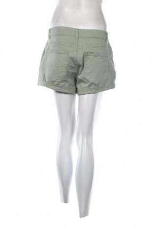 Γυναικείο κοντό παντελόνι Noisy May, Μέγεθος M, Χρώμα Πράσινο, Τιμή 5,64 €