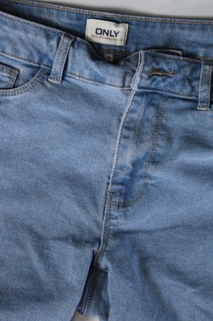 Pantaloni scurți de femei ONLY, Mărime M, Culoare Albastru, Preț 49,34 Lei