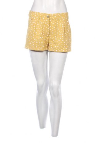 Γυναικείο κοντό παντελόνι ONLY, Μέγεθος M, Χρώμα Κίτρινο, Τιμή 3,62 €