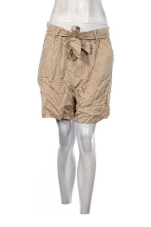 Дамски къс панталон Orsay, Размер L, Цвят Бежов, Цена 7,79 лв.