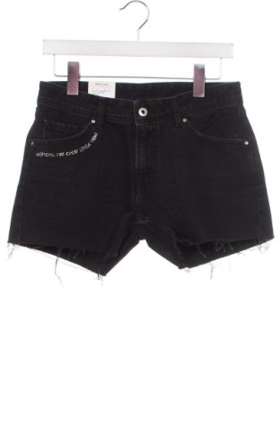 Pantaloni scurți de femei Pepe Jeans, Mărime XS, Culoare Negru, Preț 125,00 Lei