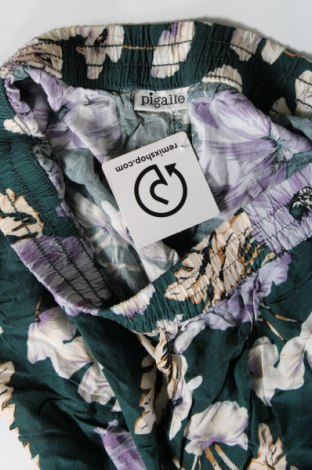Дамски къс панталон Pigalle by ONLY, Размер S, Цвят Многоцветен, Цена 15,00 лв.