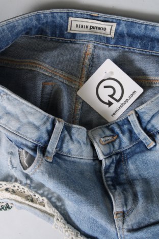 Γυναικείο κοντό παντελόνι Pimkie, Μέγεθος S, Χρώμα Μπλέ, Τιμή 3,06 €