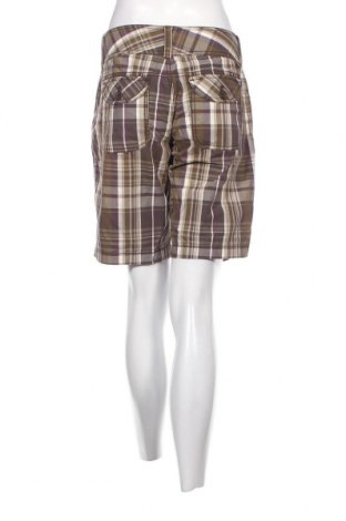 Дамски къс панталон Plusminus by Chiemsee, Размер M, Цвят Многоцветен, Цена 7,60 лв.