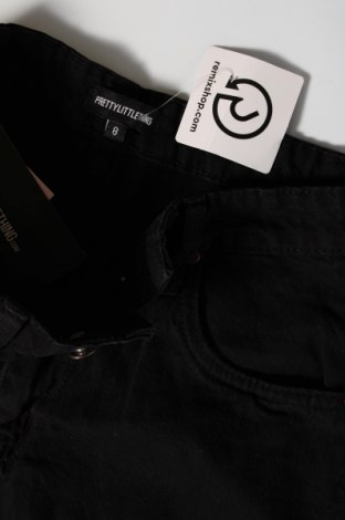 Дамски къс панталон Pretty Little Thing, Размер M, Цвят Черен, Цена 9,69 лв.