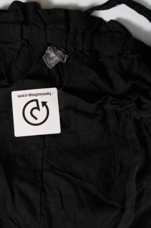 Дамски къс панталон Primark, Размер M, Цвят Черен, Цена 7,60 лв.