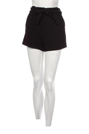 Дамски къс панталон Pull&Bear, Размер S, Цвят Черен, Цена 6,27 лв.