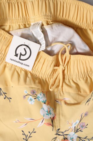 Pantaloni scurți de femei Roxy, Mărime S, Culoare Galben, Preț 27,63 Lei