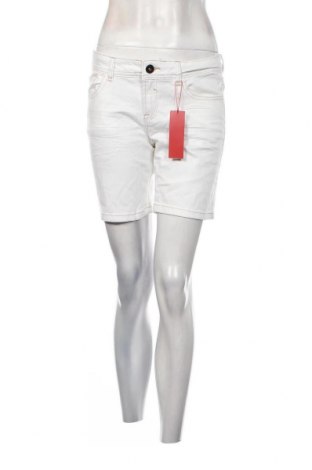 Pantaloni scurți de femei S.Oliver, Mărime M, Culoare Alb, Preț 82,89 Lei