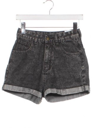 Γυναικείο κοντό παντελόνι SHEIN, Μέγεθος XS, Χρώμα Γκρί, Τιμή 7,05 €