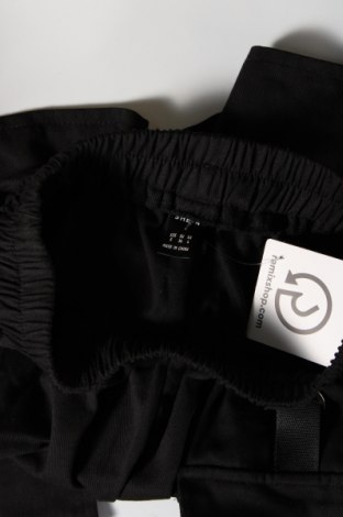 Дамски къс панталон SHEIN, Размер S, Цвят Черен, Цена 19,00 лв.