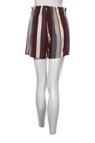 Дамски къс панталон SHEIN, Размер L, Цвят Многоцветен, Цена 7,60 лв.