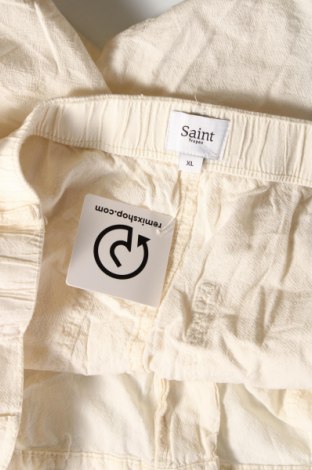 Damen Shorts Saint Tropez, Größe 3XL, Farbe Ecru, Preis € 16,70