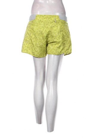 Damen Shorts Salomon, Größe M, Farbe Grün, Preis 23,66 €