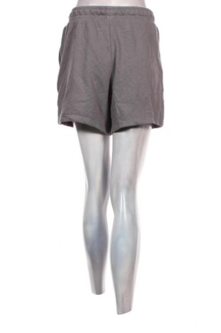 Γυναικείο κοντό παντελόνι Sports Performance by Tchibo, Μέγεθος S, Χρώμα Γκρί, Τιμή 3,76 €