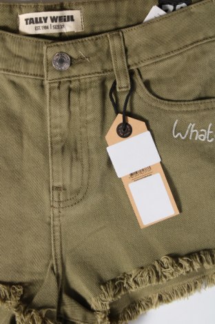 Дамски къс панталон Tally Weijl, Размер M, Цвят Зелен, Цена 16,43 лв.