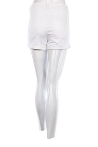 Γυναικείο κοντό παντελόνι Tezenis, Μέγεθος S, Χρώμα Λευκό, Τιμή 11,75 €