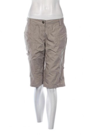 Дамски къс панталон Tom Tailor, Размер L, Цвят Бежов, Цена 14,40 лв.