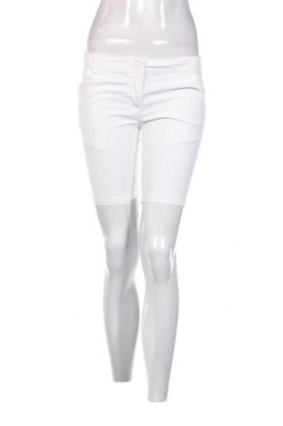Γυναικείο κοντό παντελόνι United Colors Of Benetton, Μέγεθος S, Χρώμα Λευκό, Τιμή 5,53 €