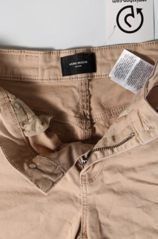 Γυναικείο κοντό παντελόνι Vero Moda, Μέγεθος S, Χρώμα  Μπέζ, Τιμή 1,95 €