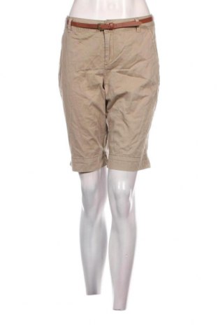 Дамски къс панталон Vero Moda, Размер XS, Цвят Бежов, Цена 6,30 лв.