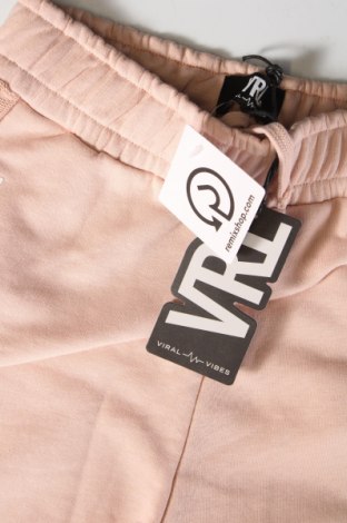 Γυναικείο κοντό παντελόνι Viral Vibes, Μέγεθος S, Χρώμα Ρόζ , Τιμή 12,99 €