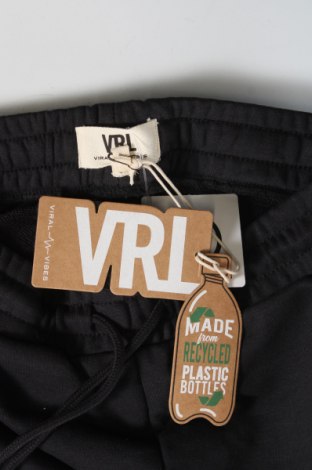 Pantaloni scurți de femei Viral Vibes, Mărime XS, Culoare Negru, Preț 236,84 Lei