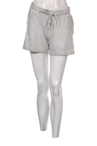 Дамски къс панталон Woman By Tchibo, Размер S, Цвят Сив, Цена 19,00 лв.