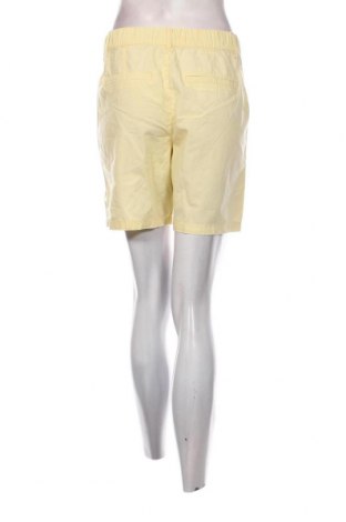 Pantaloni scurți de femei Yessica, Mărime S, Culoare Galben, Preț 17,50 Lei